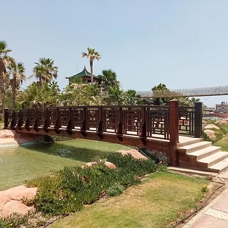 Blue Bay Asia Sokhna Aqua Park بلو باي اسيا العين السخنه - عائلات فقط