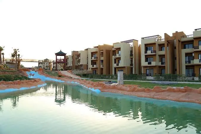 Blue Bay Sokhna Aqua Park بلو باي اسيا العين السخنه - عائلات فقط Apart Otel 4*